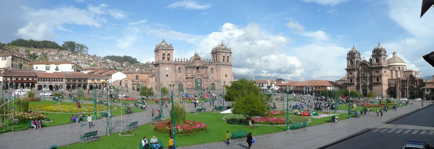 SA_Per_Cusco_overlook_01.JPG